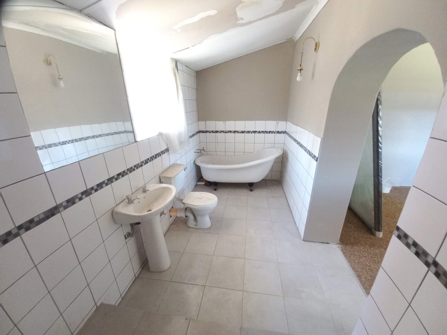 3 Bedroom Property for Sale in Ladybrand Free State